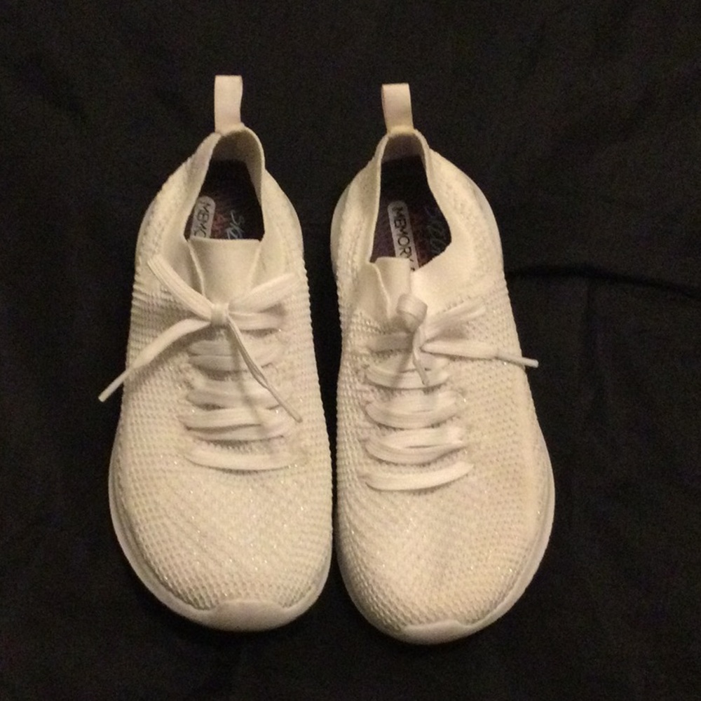 White Skechers All-cooled Memory Foam Slip-on Sneakers, Size 7.5